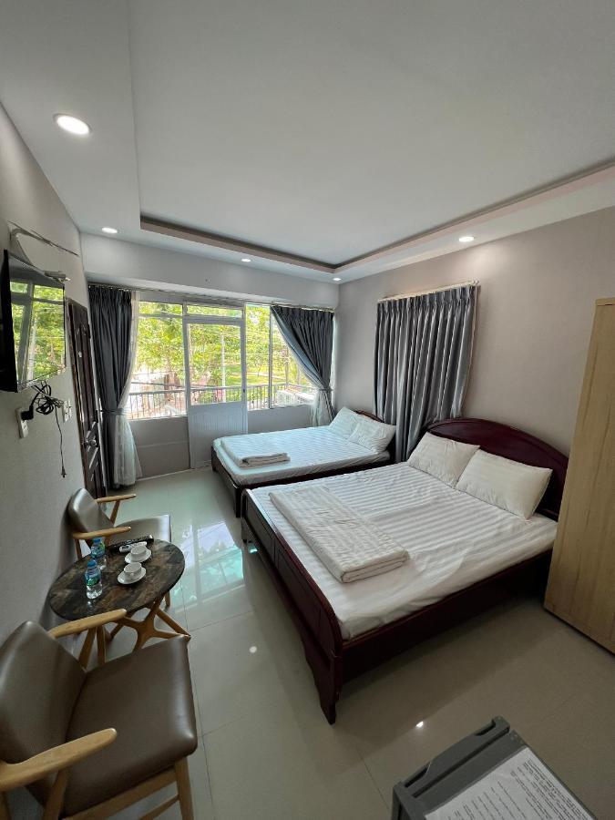 Golf Star Hotel Chi Khu Co Ong Extérieur photo