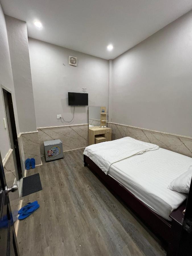 Golf Star Hotel Chi Khu Co Ong Extérieur photo